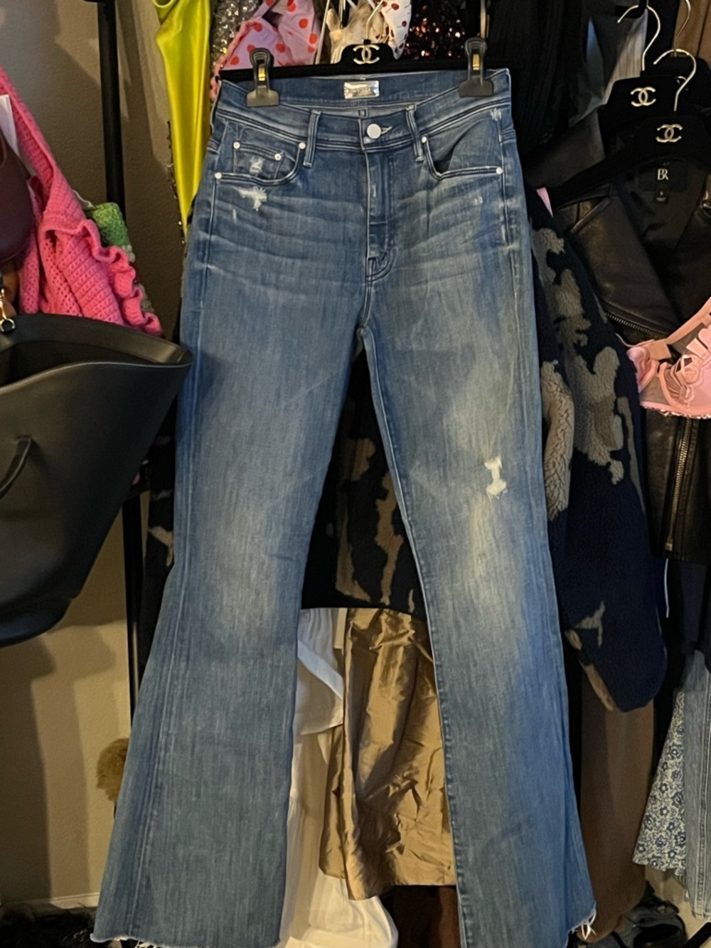 MOTHER JEANS ( The weekender Fray ) size 26